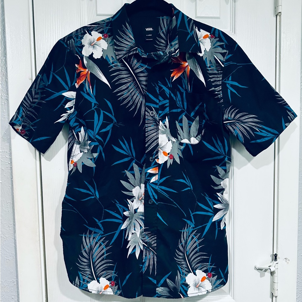 VANS Boys Shirt XL (14-16) LIKE NEW